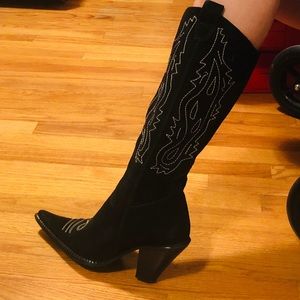 Steven by Steve Madden embroidered suede boots